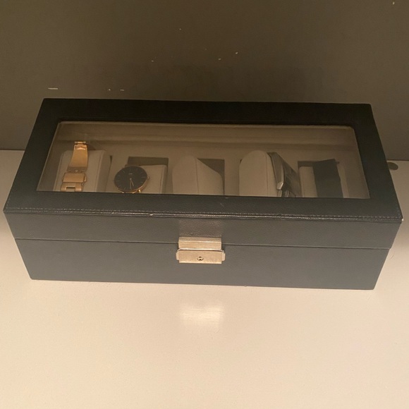 Watch Box - Picture 2 of 2